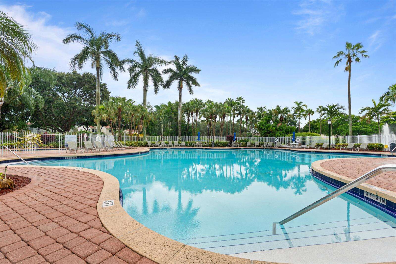 7372 18th, Pembroke Pines, FL 33024 - For Sale photo 59