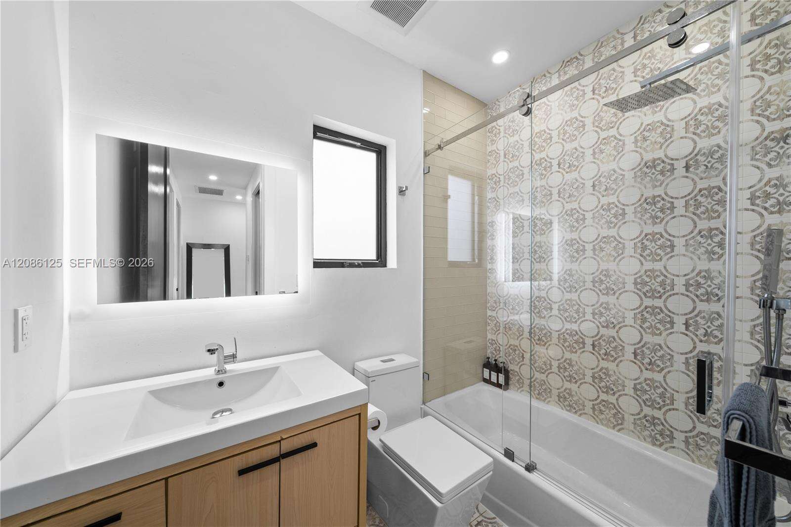 31 51st St, Miami, FL 33137 - For Sale photo 25
