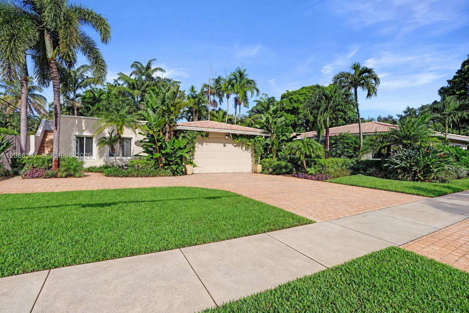 712 15th Ave, Hollywood, FL 33020 - For Sale photo 1