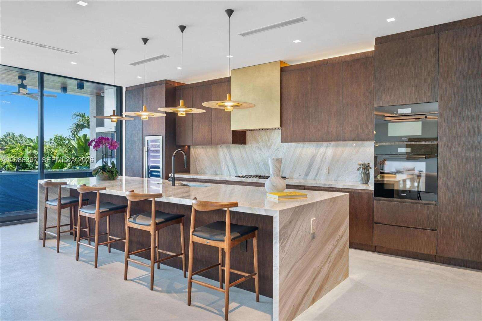 857 Shore Dr, Miami Beach, FL 33141 - For Sale photo 14