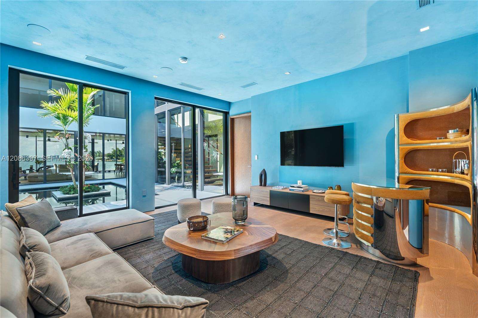 857 Shore Dr, Miami Beach, FL 33141 - For Sale photo 28