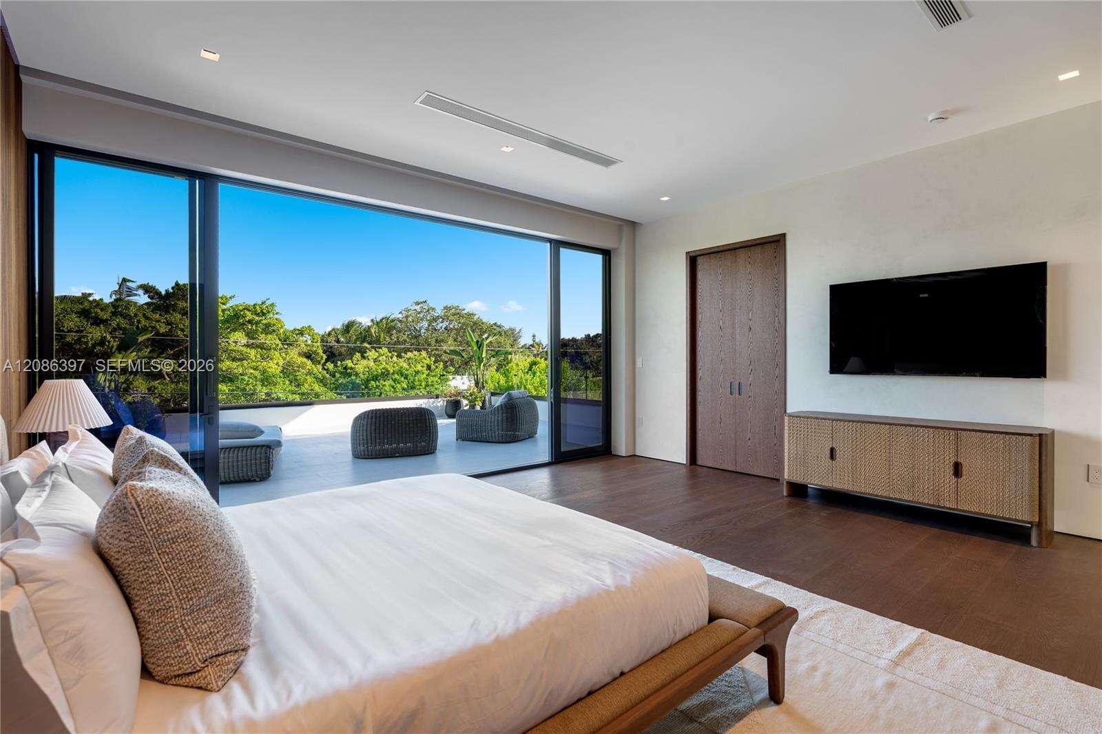 857 Shore Dr, Miami Beach, FL 33141 - For Sale photo 46