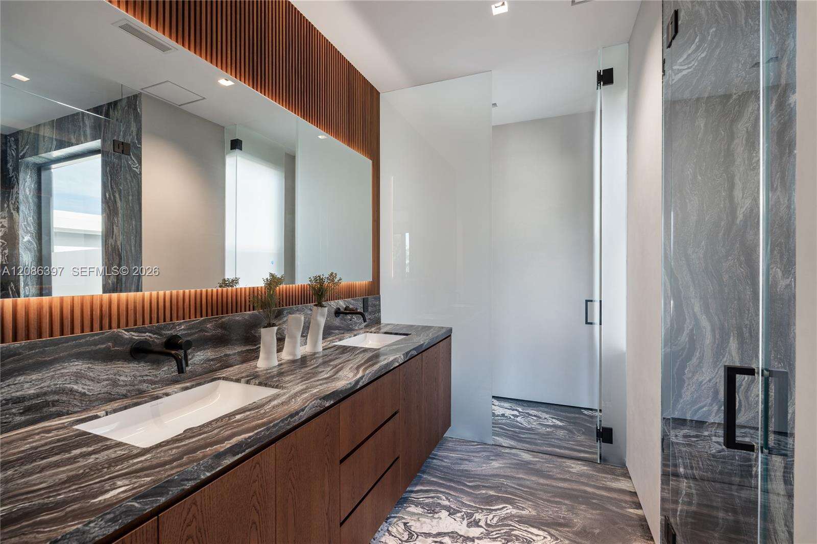 857 Shore Dr, Miami Beach, FL 33141 - For Sale photo 48
