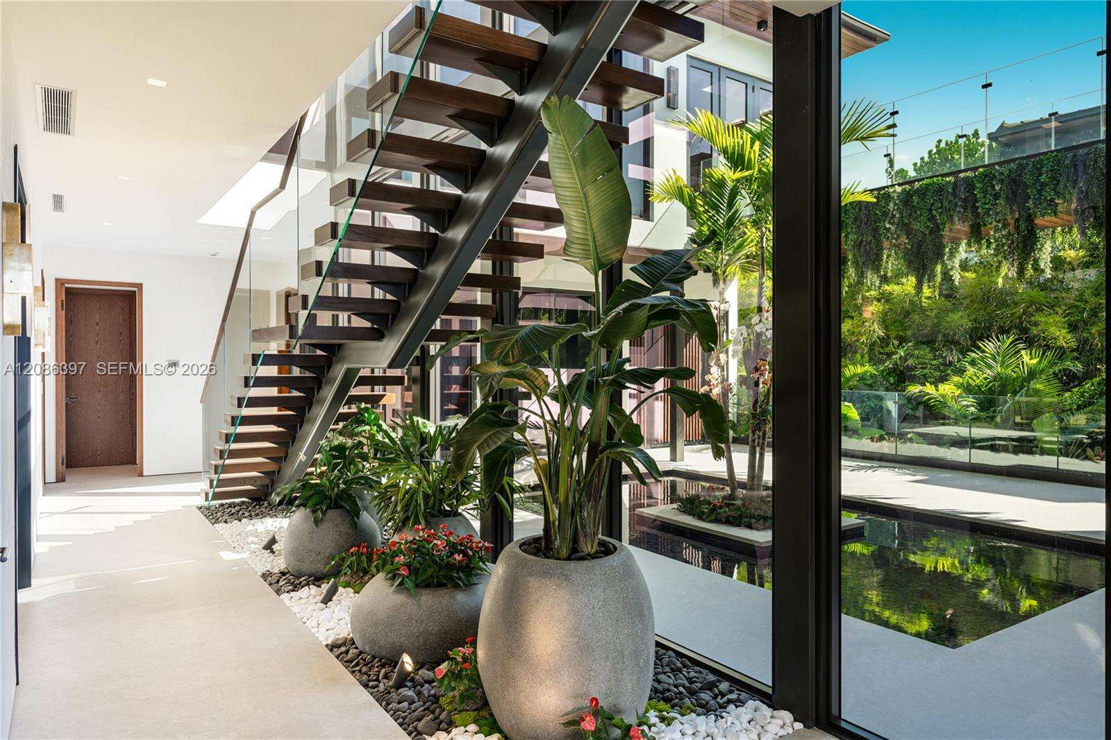 857 Shore Dr, Miami Beach, FL 33141 - For Sale photo 6