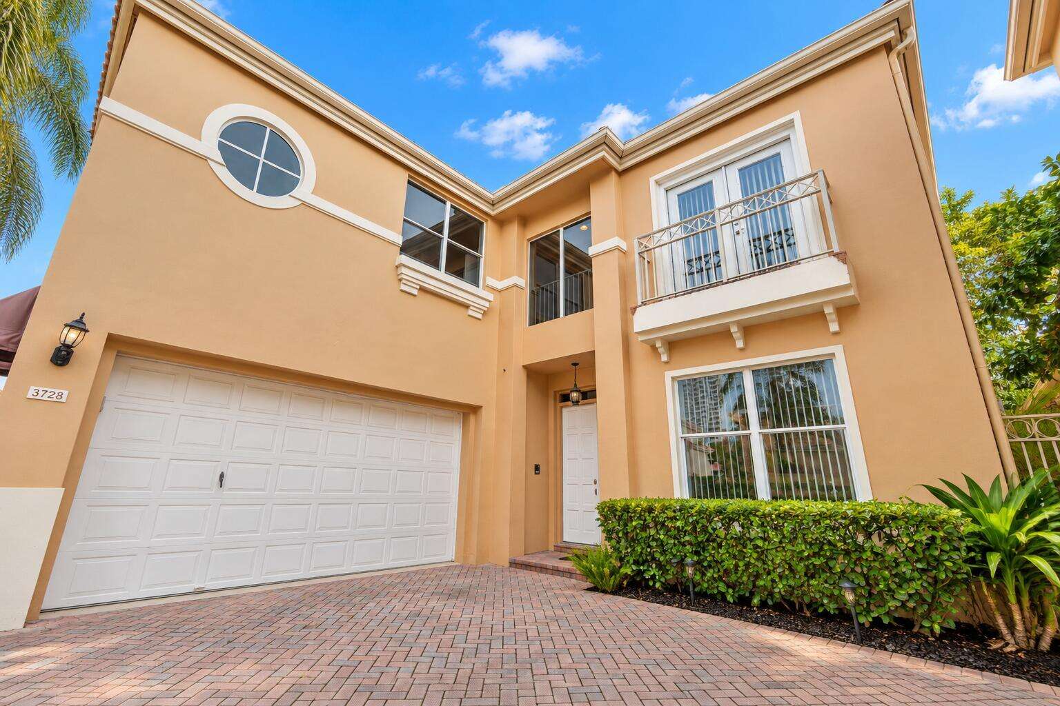 3728 208th, Aventura, FL 33180 - For Sale photo 2