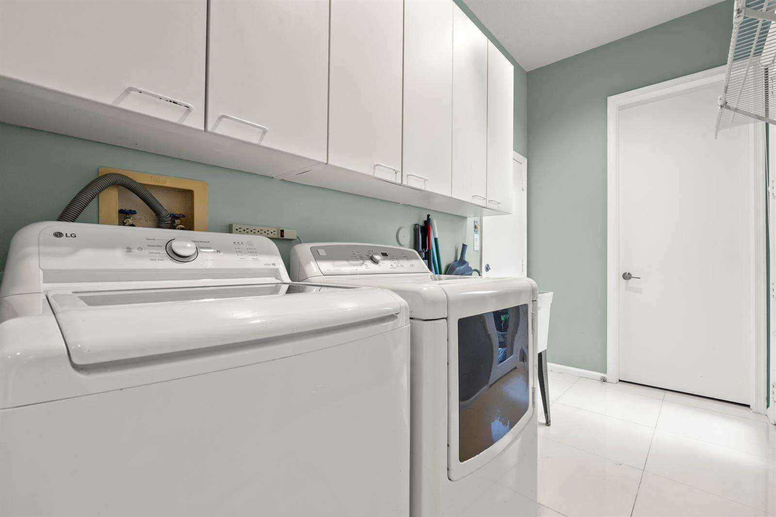 3728 208th, Aventura, FL 33180 - For Sale photo 31