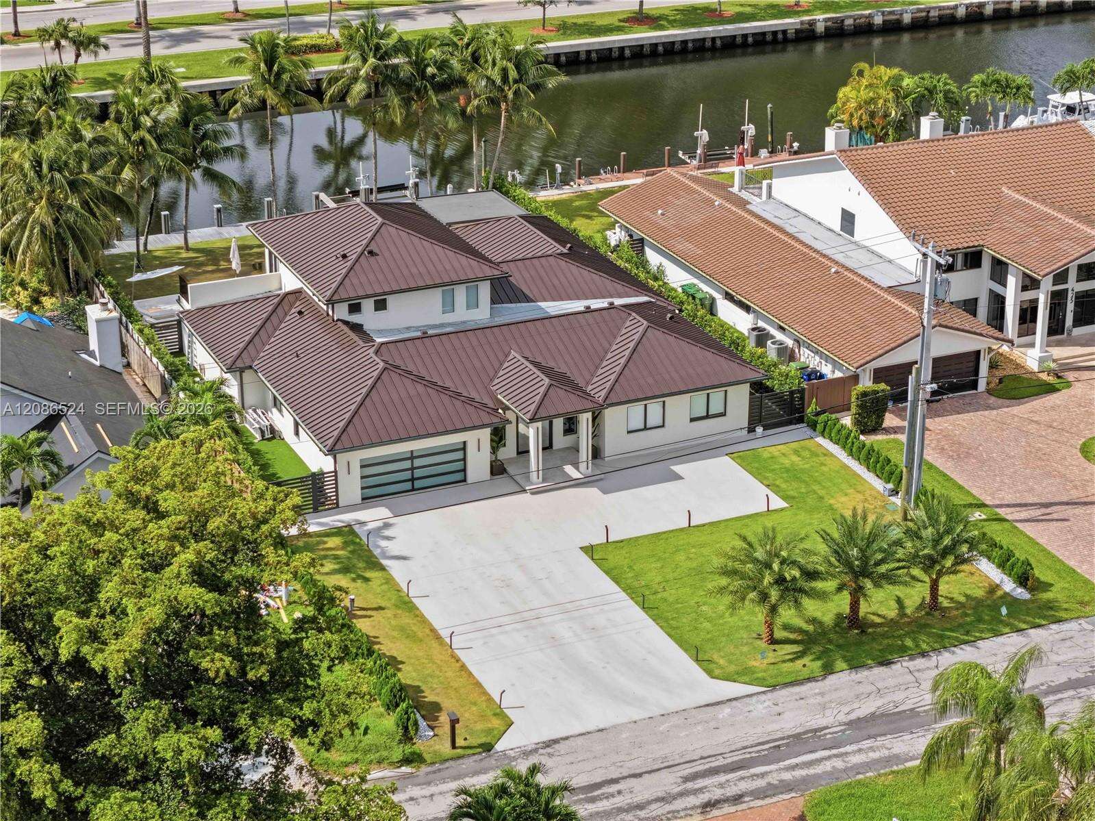 415 Holiday Dr, Hallandale Beach, FL 33009 - For Sale photo 19