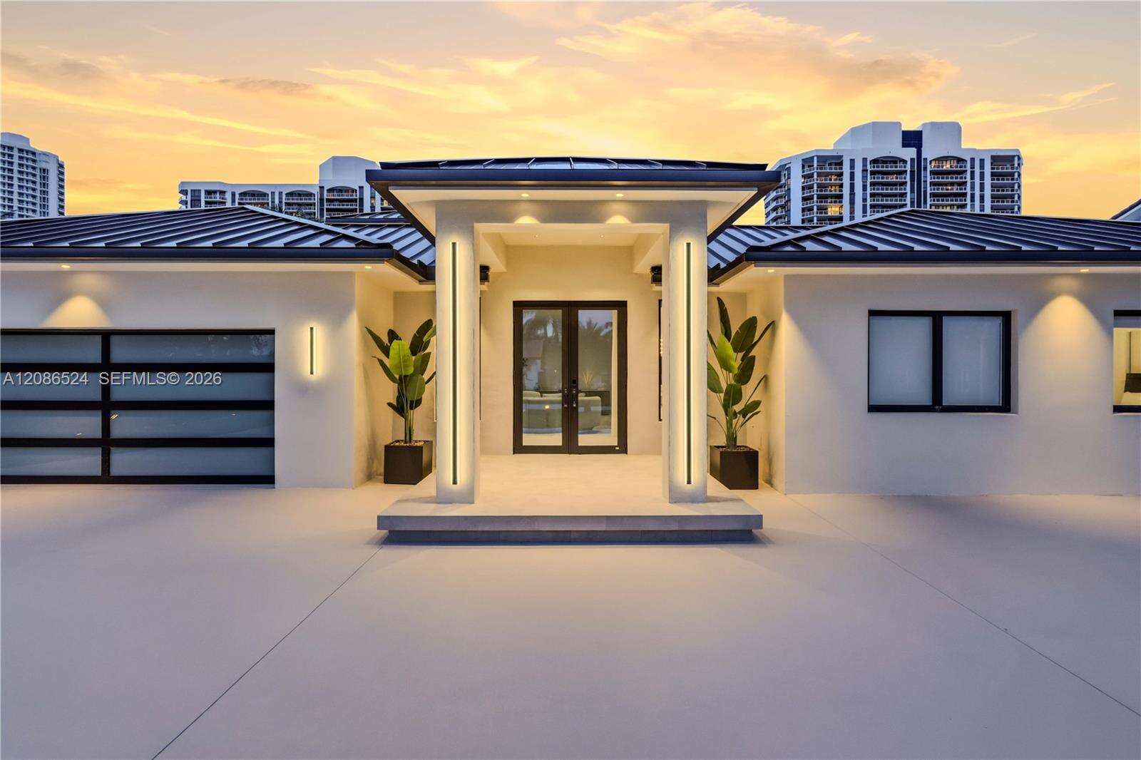 415 Holiday Dr, Hallandale Beach, FL 33009 - For Sale photo 6