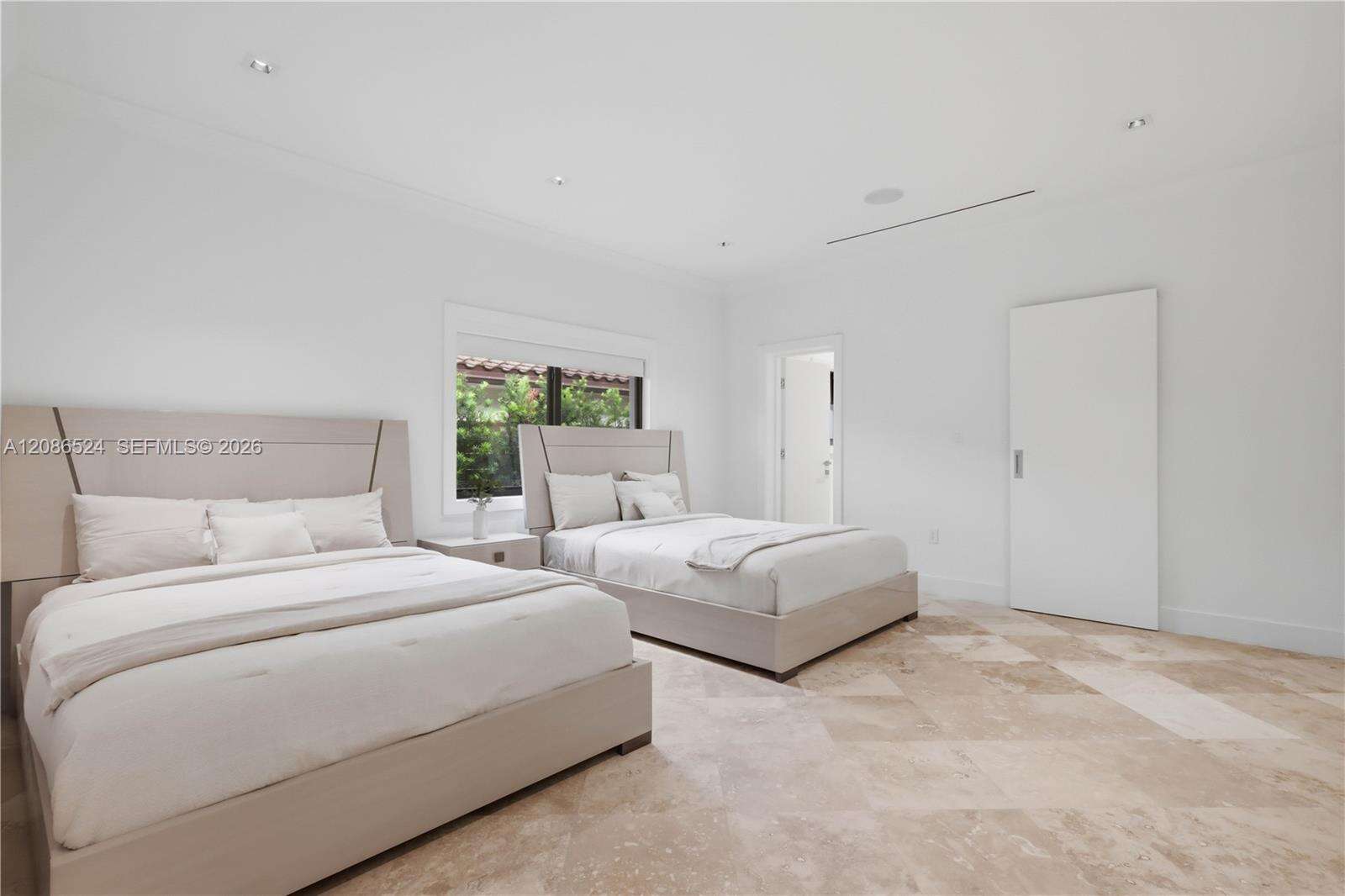 415 Holiday Dr, Hallandale Beach, FL 33009 - For Sale photo 54