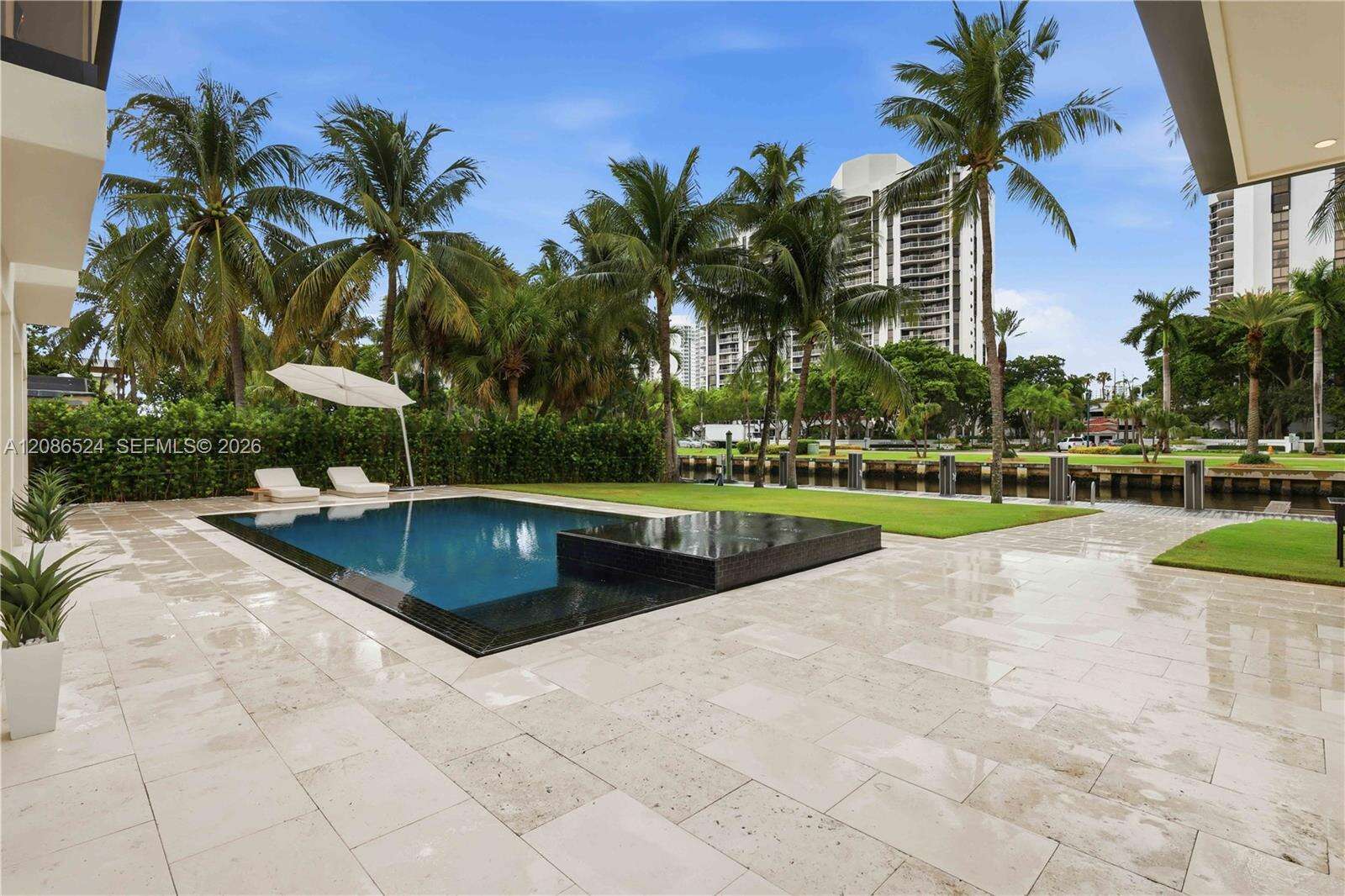 415 Holiday Dr, Hallandale Beach, FL 33009 - For Sale photo 59