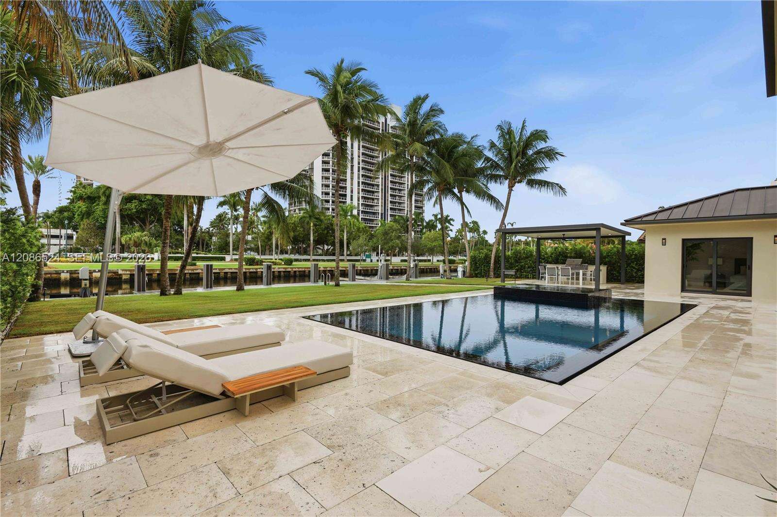 415 Holiday Dr, Hallandale Beach, FL 33009 - For Sale photo 60