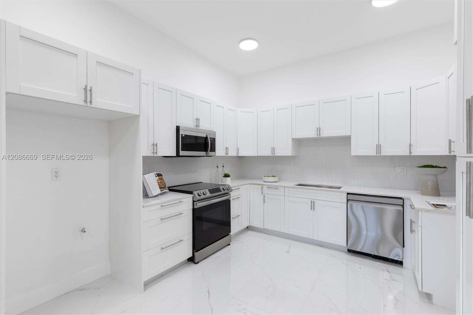 1001 82nd St, Miami, FL 33138 - For Sale photo 7