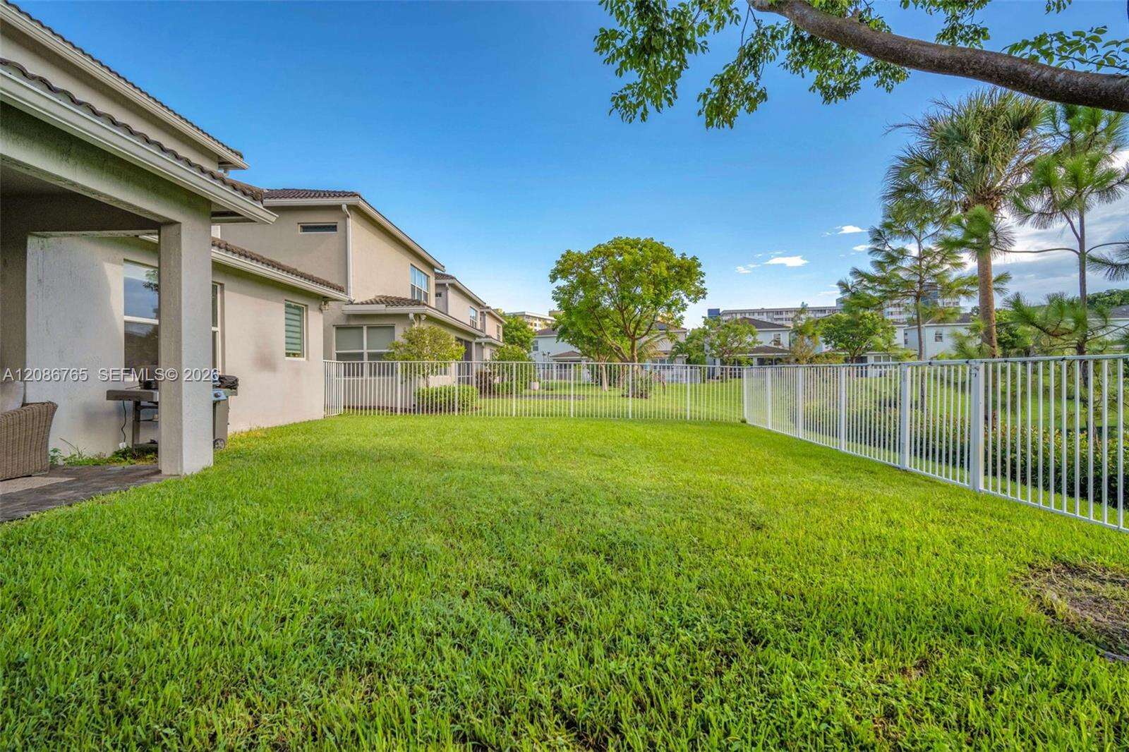 1487 Pongam Ter, Hollywood, FL 33021 - For Sale photo 46