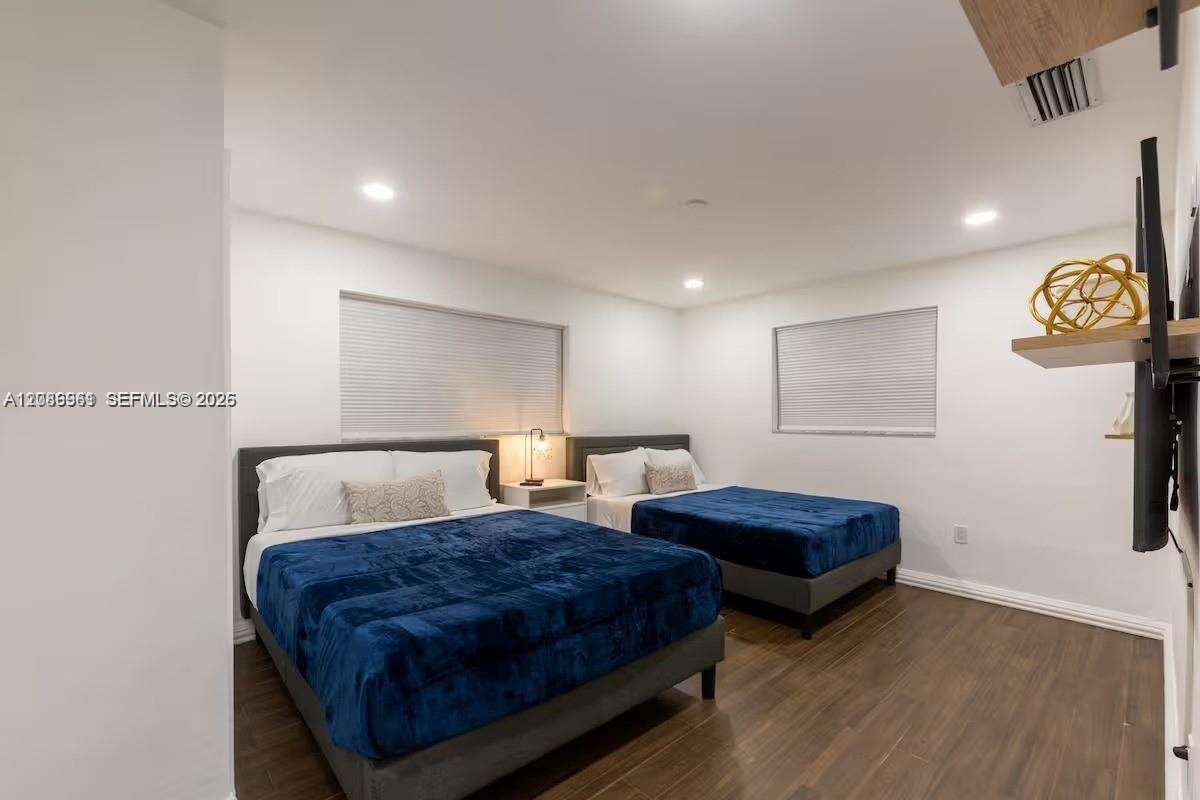 21250 23rd Ave, Miami, FL 33180 - For Sale photo 13