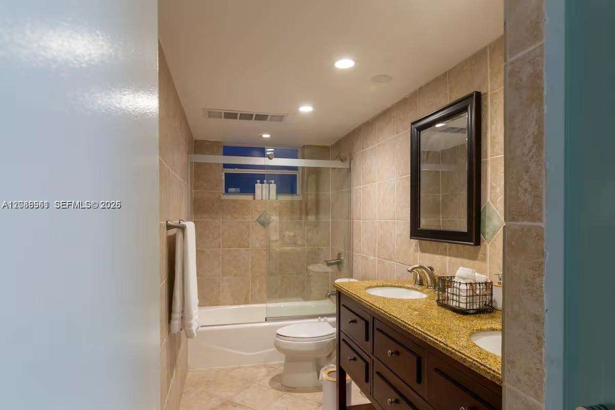 21250 23rd Ave, Miami, FL 33180 - For Sale photo 15