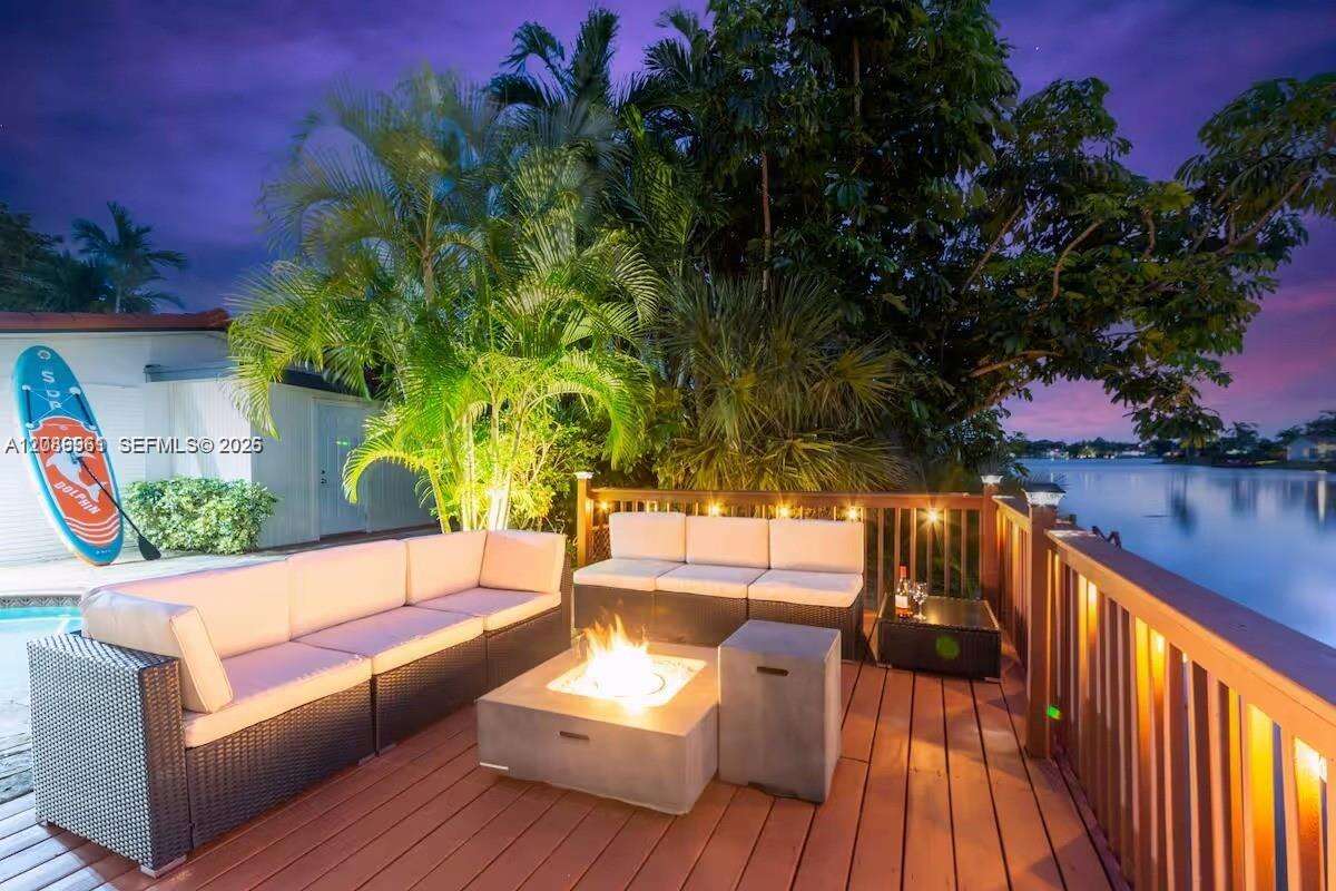 21250 23rd Ave, Miami, FL 33180 - For Sale photo 3