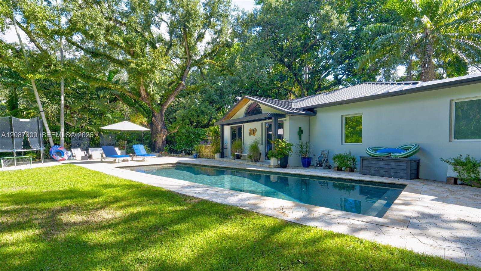 4080 Lybyer Ave, Miami, FL 33133 - For Sale photo 5
