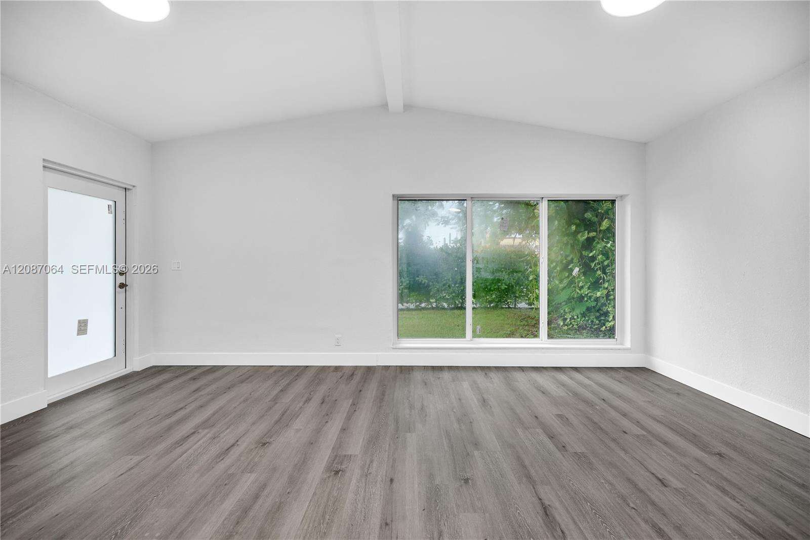 1018 7th St, Hallandale Beach, FL 33009 - For Sale photo 21