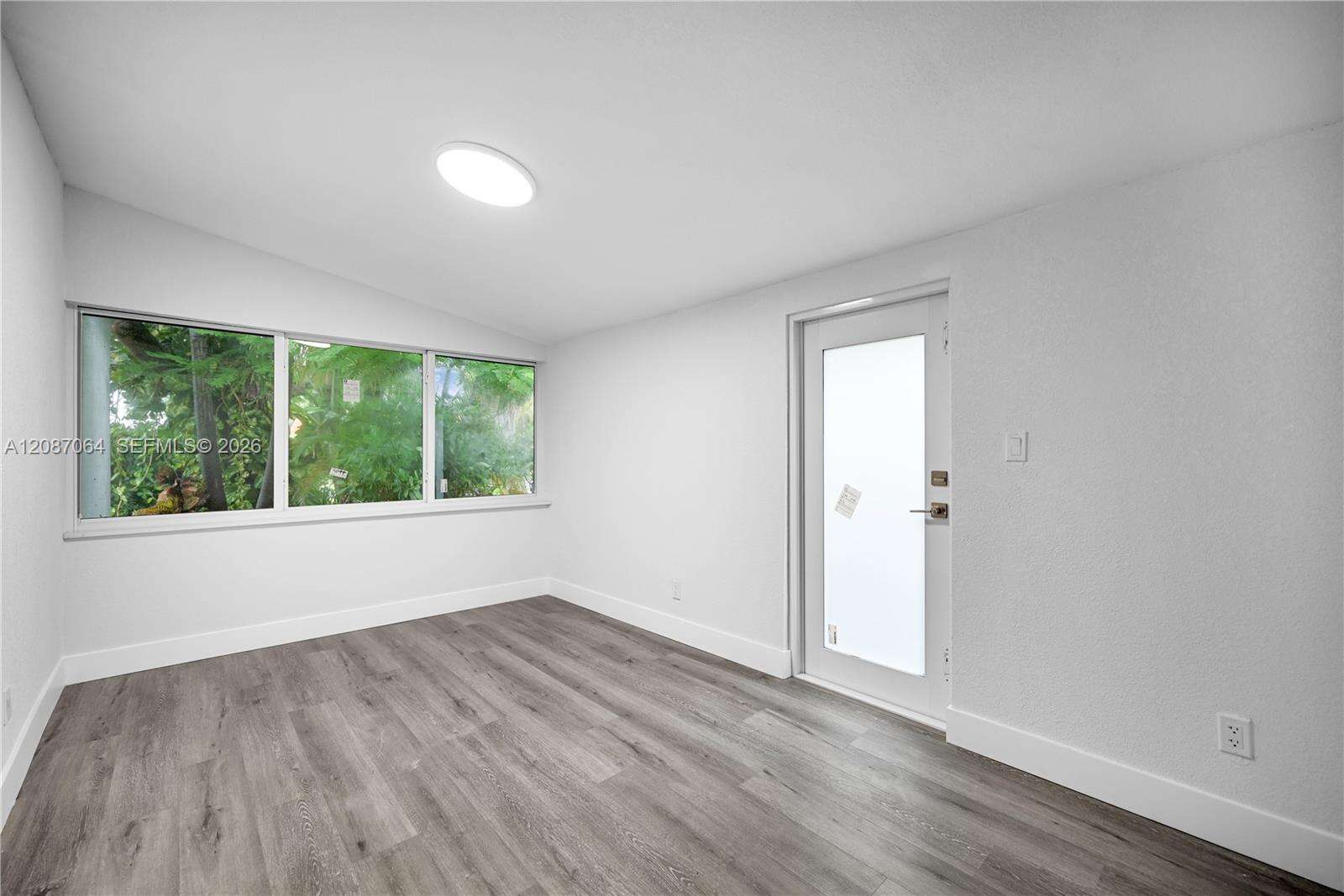1018 7th St, Hallandale Beach, FL 33009 - For Sale photo 28