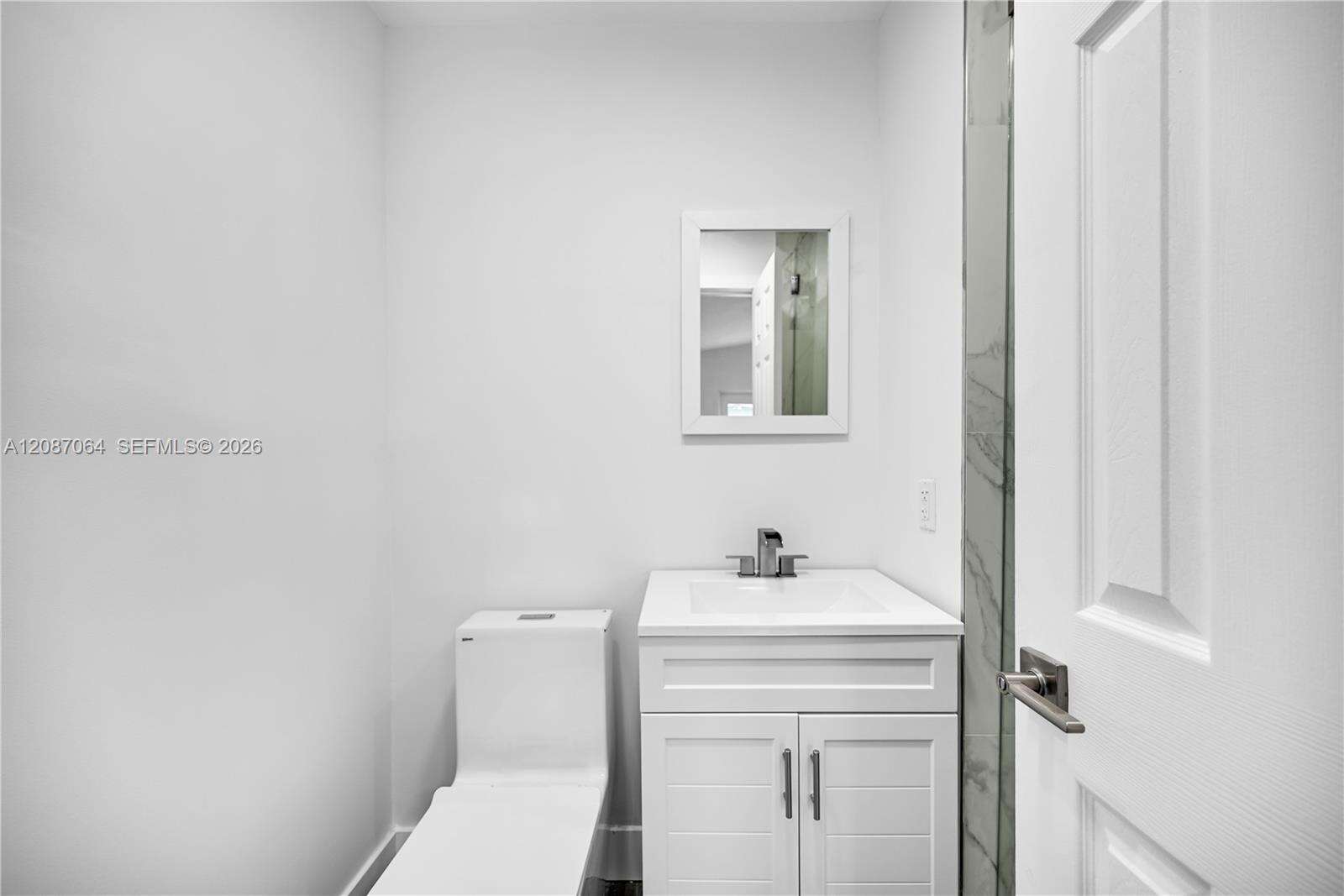 1018 7th St, Hallandale Beach, FL 33009 - For Sale photo 38