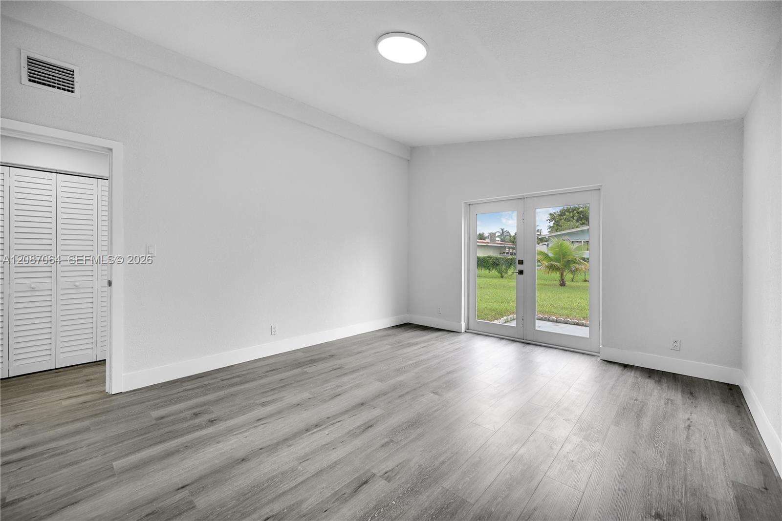 1018 7th St, Hallandale Beach, FL 33009 - For Sale photo 43