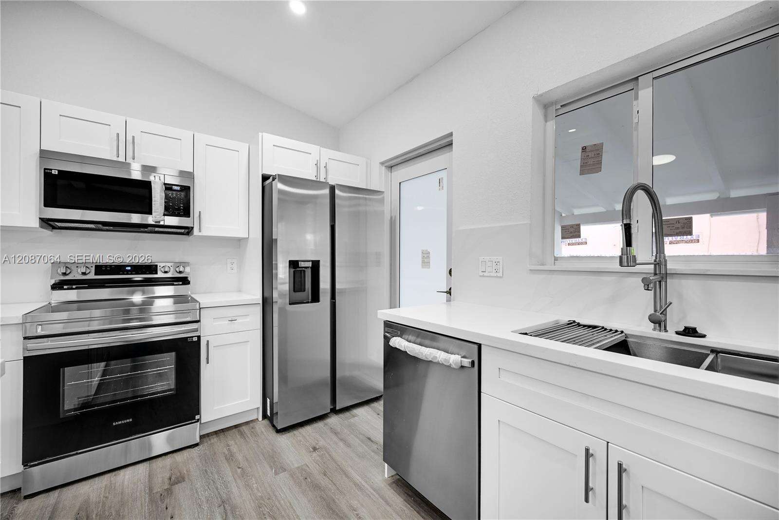 1018 7th St, Hallandale Beach, FL 33009 - For Sale photo 10