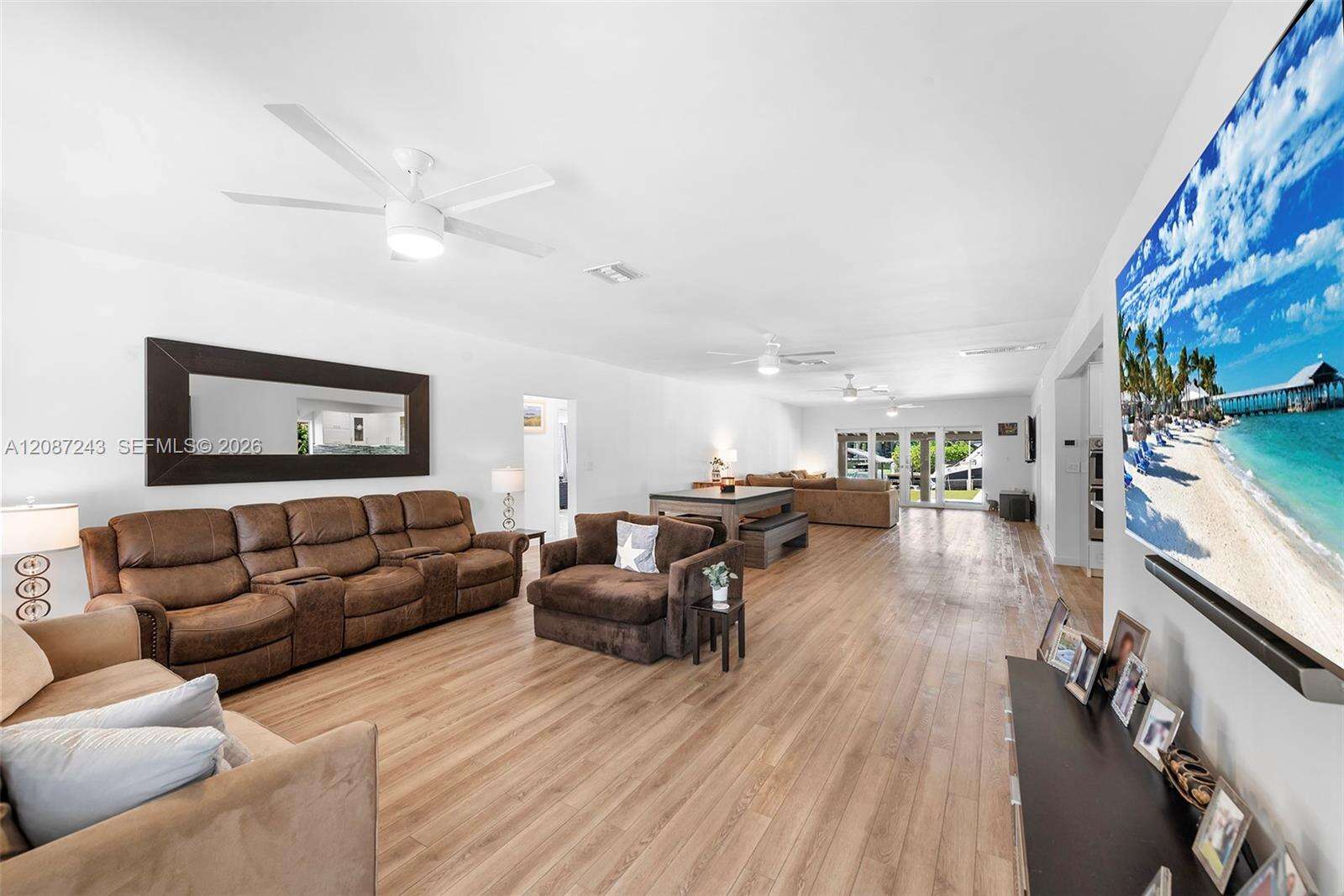 7940 Hawthorne Ave, Miami Beach, FL 33141 - For Sale photo 17