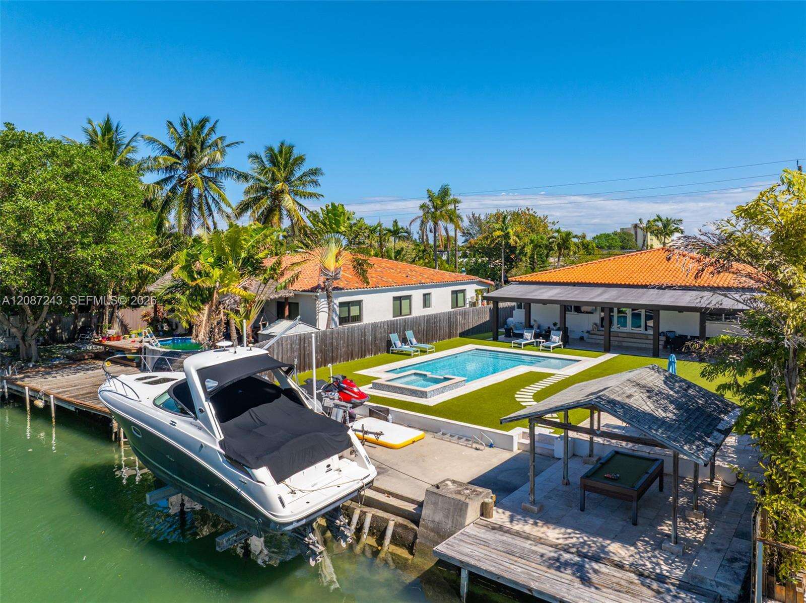 7940 Hawthorne Ave, Miami Beach, FL 33141 - For Sale photo 3