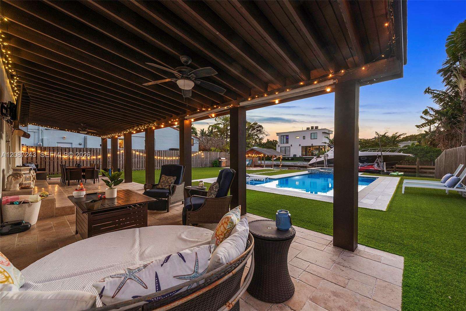 7940 Hawthorne Ave, Miami Beach, FL 33141 - For Sale photo 27