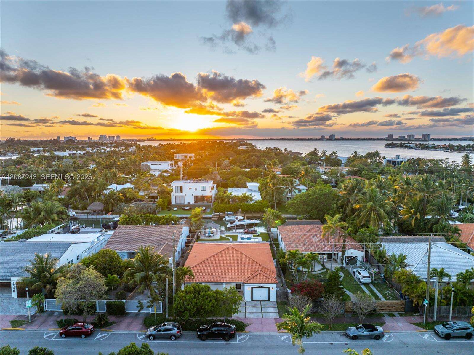 7940 Hawthorne Ave, Miami Beach, FL 33141 - For Sale photo 31