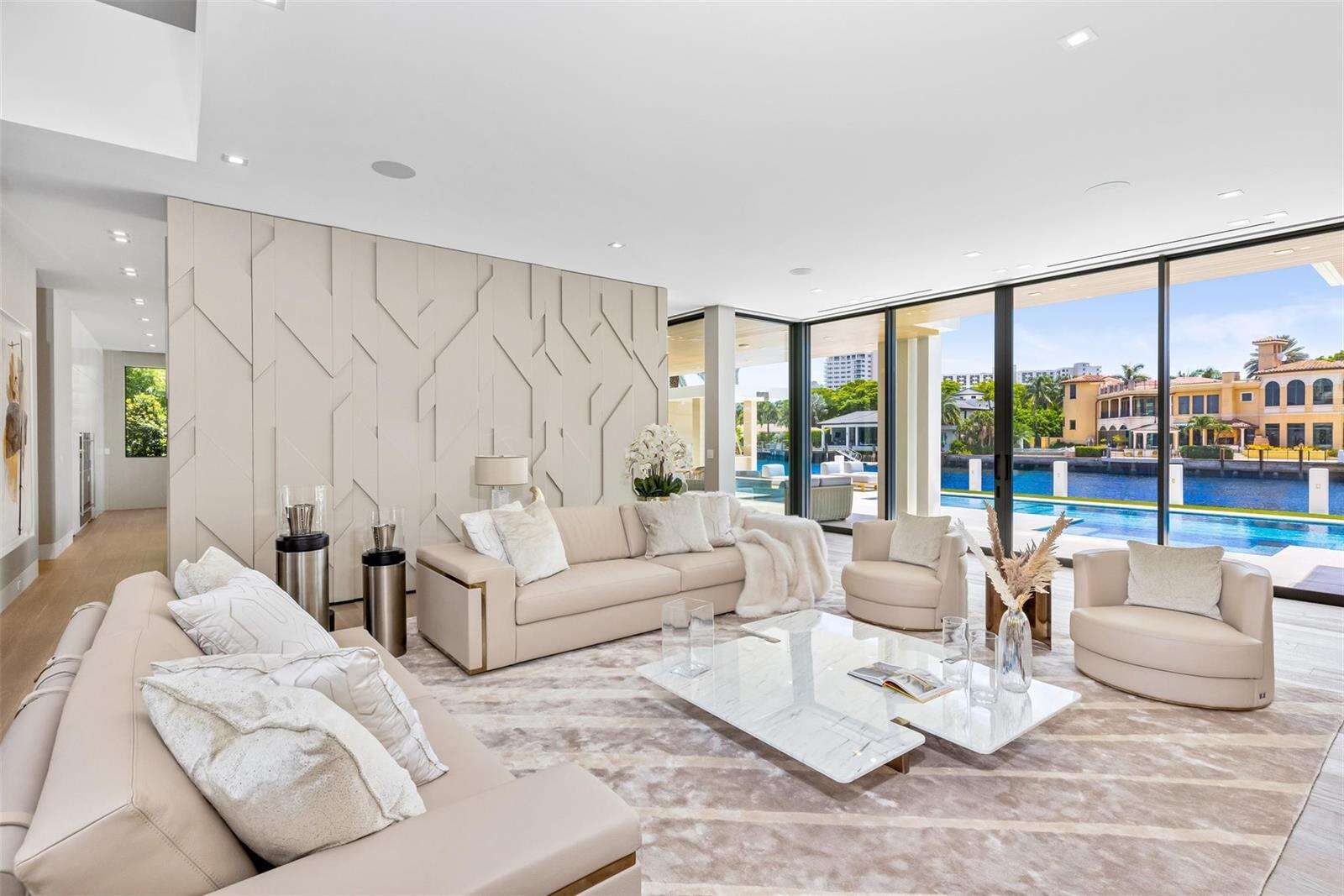 68 Isla Bahia, Fort Lauderdale, FL 33316 - For Sale photo 34