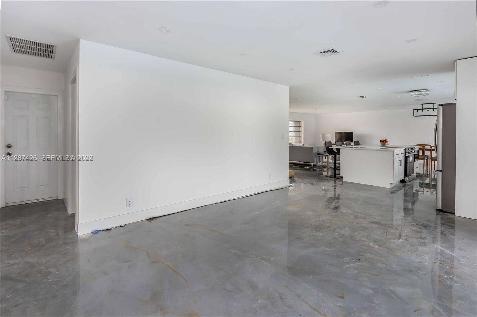 5017 Roosevelt, Hollywood, FL 33021 - For Sale photo 16