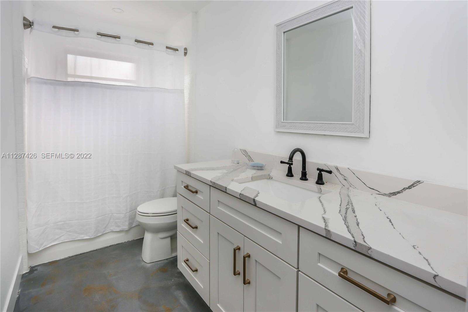 5017 Roosevelt, Hollywood, FL 33021 - For Sale photo 18