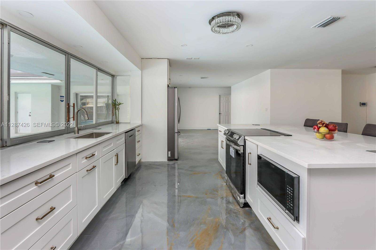 5017 Roosevelt, Hollywood, FL 33021 - For Sale photo 8