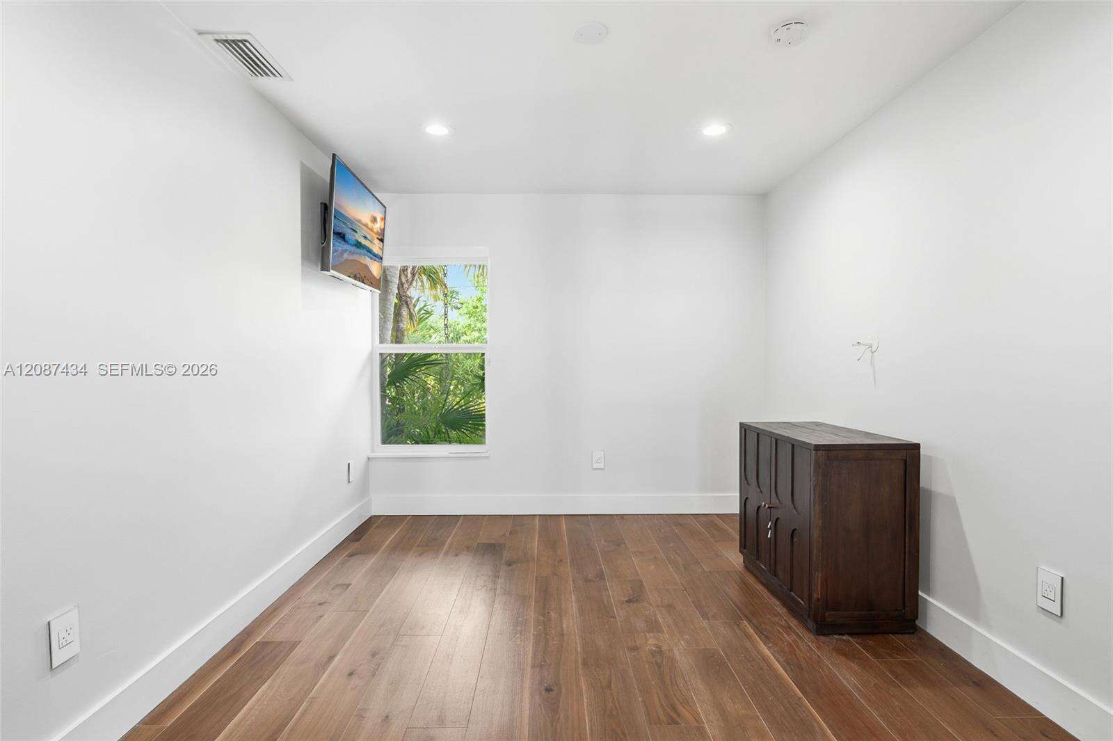 3360 165th St, North Miami Beach, FL 33160 - For Sale photo 32