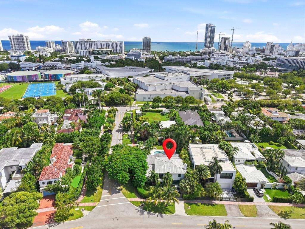 2225 Meridian Ave, Miami Beach, FL 33139 - For Sale photo 1