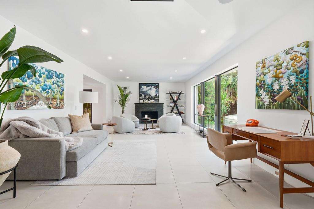 2225 Meridian Ave, Miami Beach, FL 33139 - For Sale photo 13