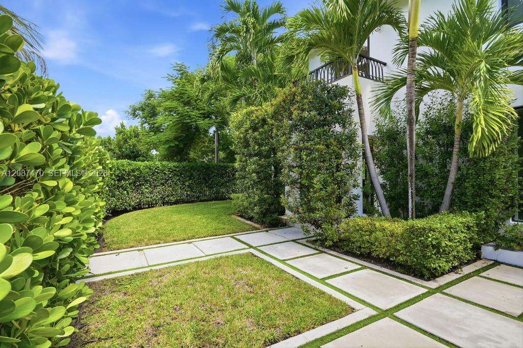 2225 Meridian Ave, Miami Beach, FL 33139 - For Sale photo 9
