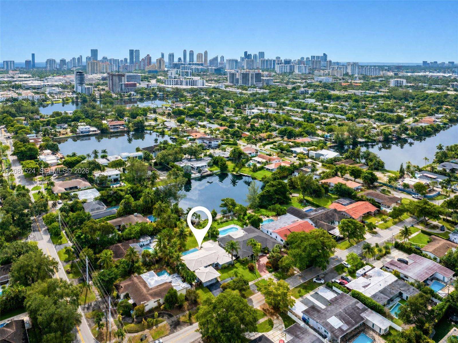 19885 22nd Ave, Miami, FL 33180 - For Sale photo 2