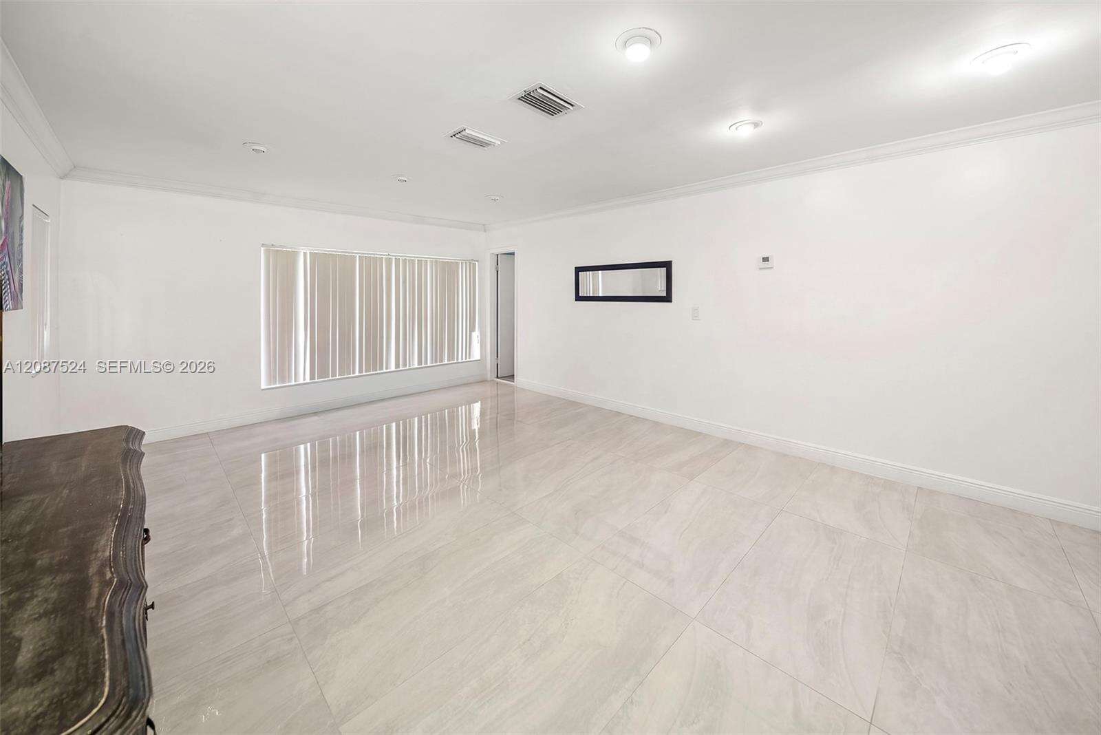 19885 22nd Ave, Miami, FL 33180 - For Sale photo 30