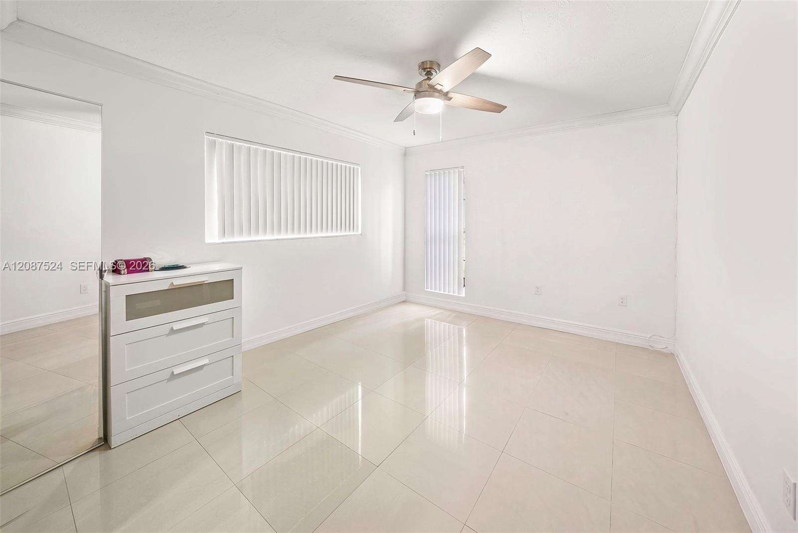 19885 22nd Ave, Miami, FL 33180 - For Sale photo 39