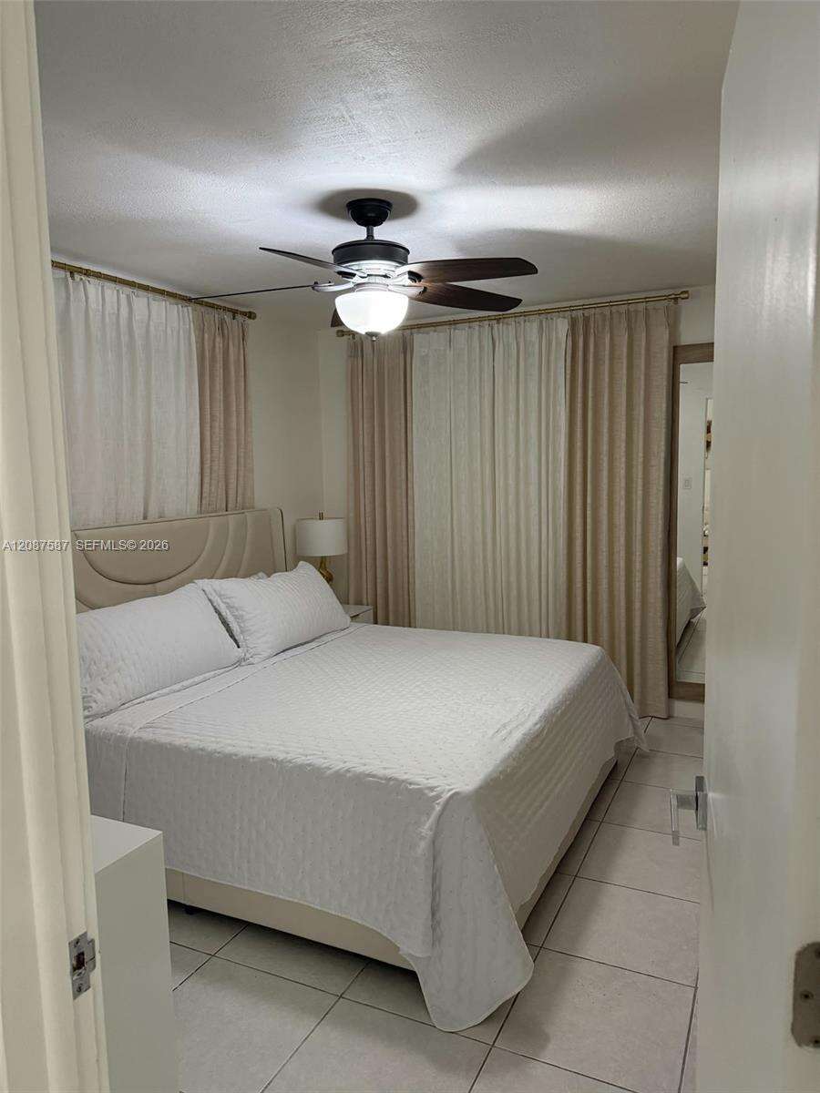 7730 42nd St, Hollywood, FL 33024 - For Sale photo 7