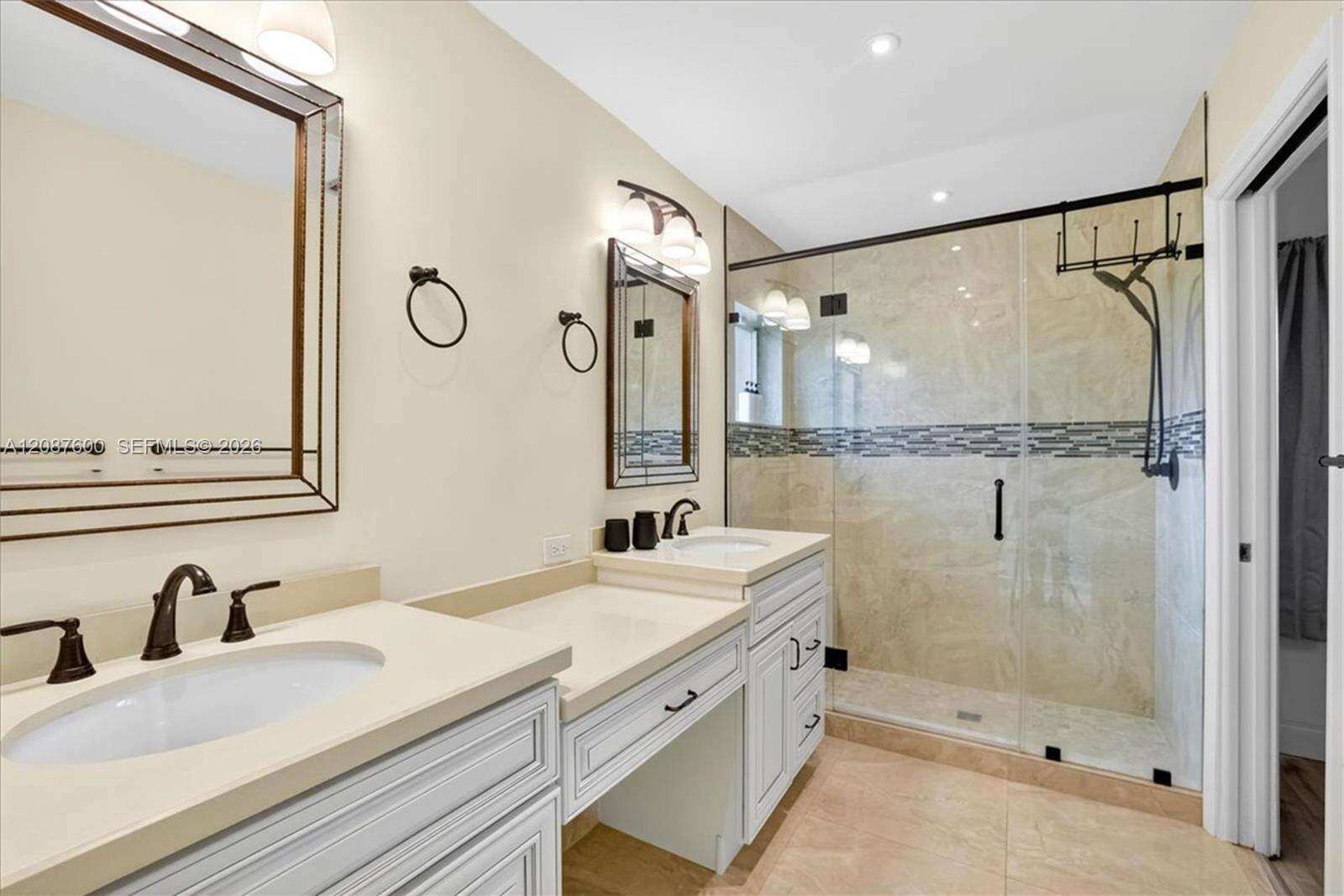 3211 Calle Largo Dr, Hollywood, FL 33021 - For Sale photo 15