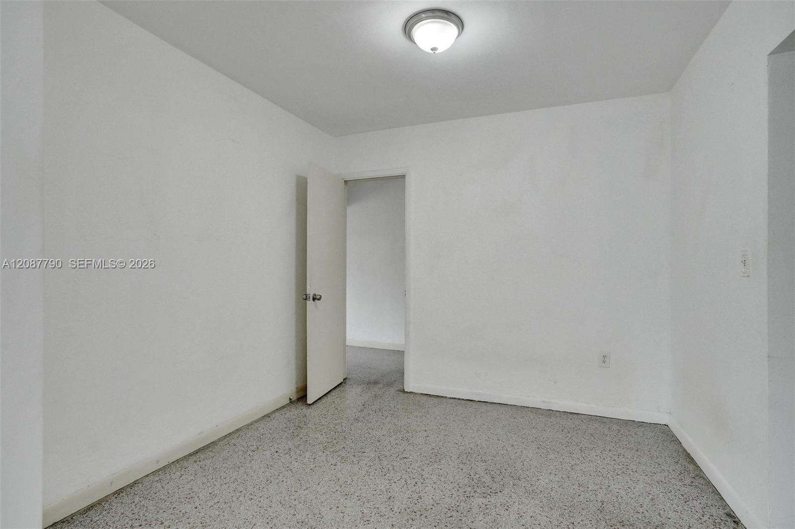 18500 23rd Ct, Miami, FL 33180 - For Sale photo 18