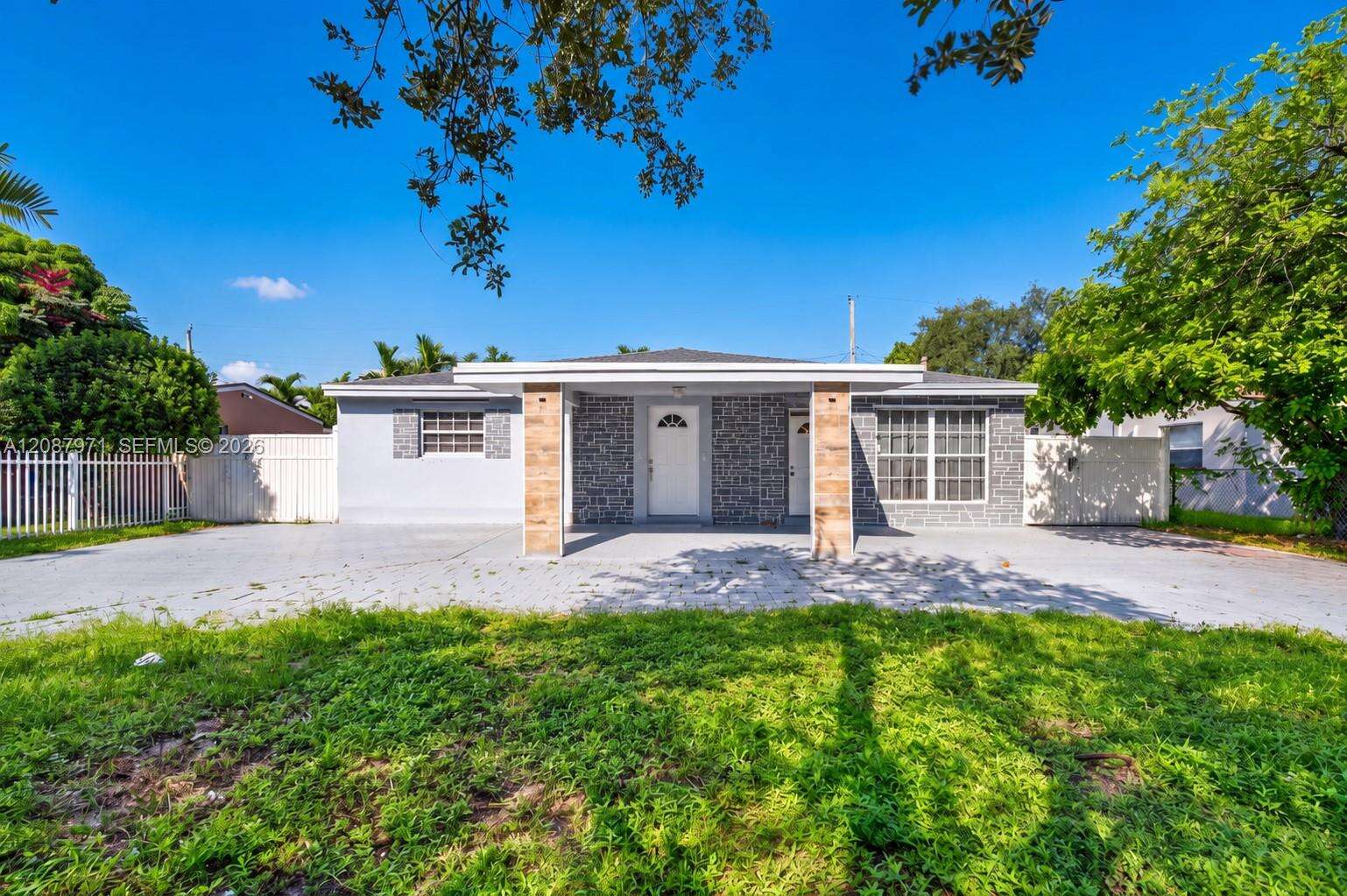 730 64th Ave, Hollywood, FL 33024 - For Sale photo 1