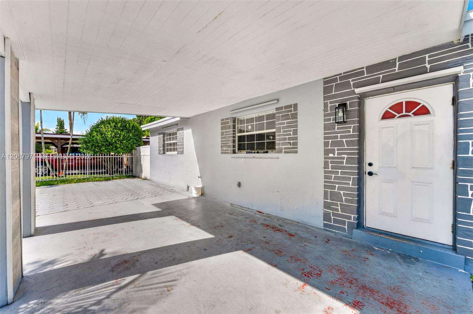 730 64th Ave, Hollywood, FL 33024 - For Sale photo 5