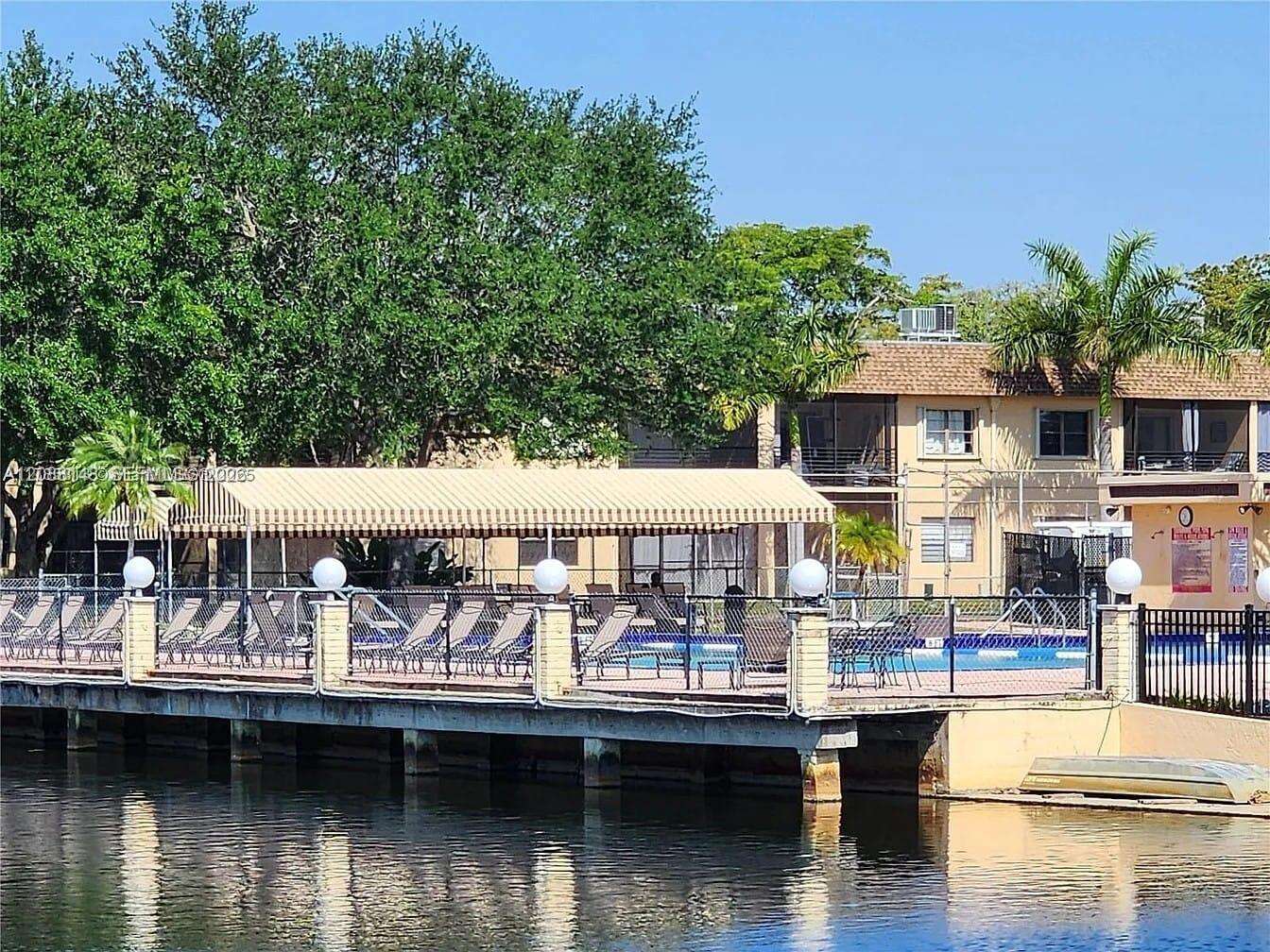 140 Fox Rd, Hollywood, FL 33024 - For Sale photo 34