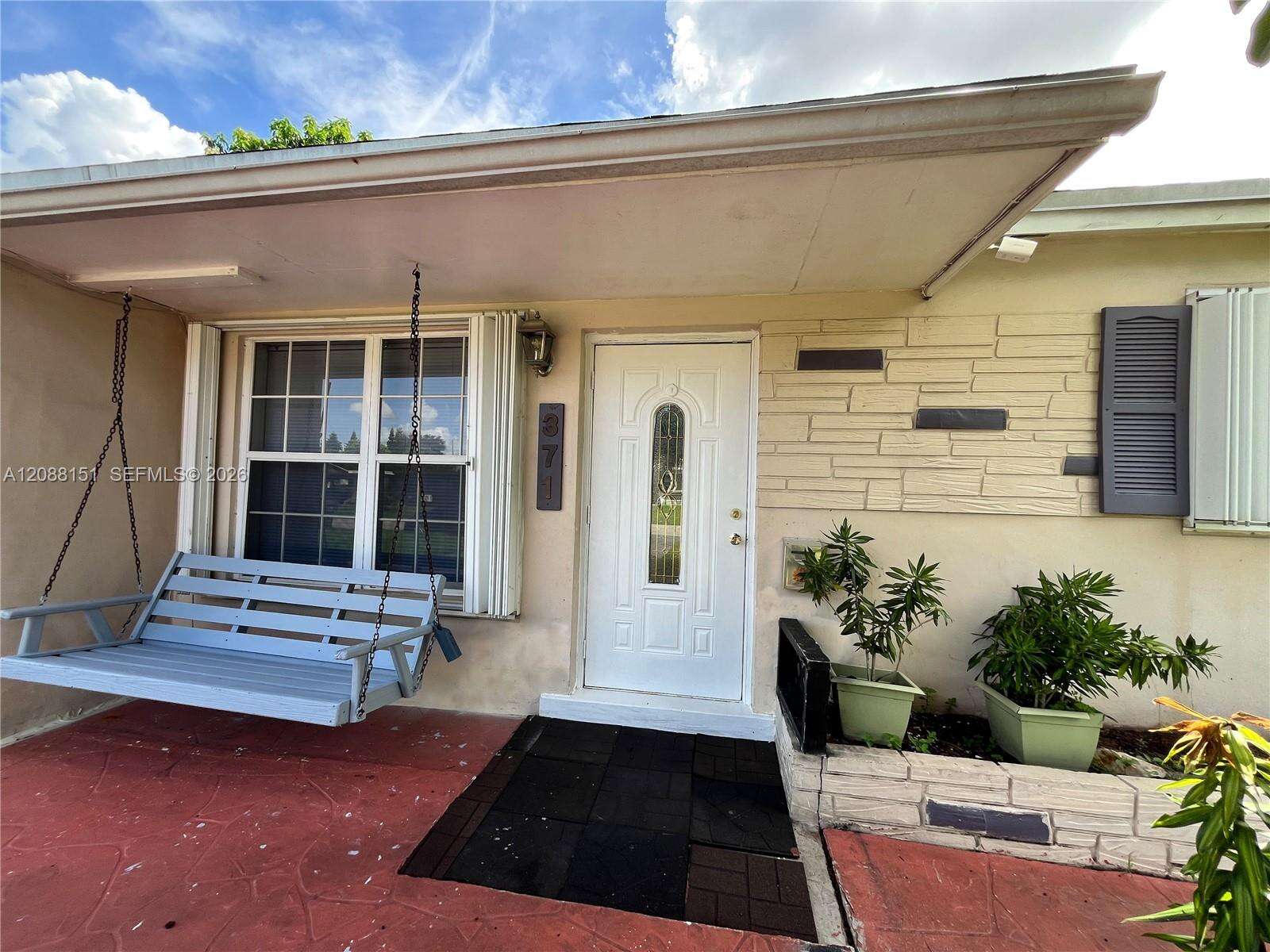 371 67th Ter, Pembroke Pines, FL 33023 - For Sale photo 1