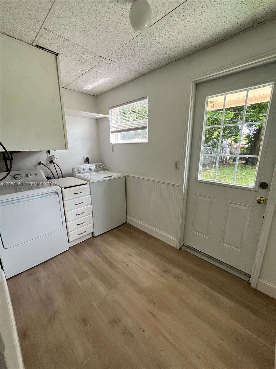 371 67th Ter, Pembroke Pines, FL 33023 - For Sale photo 22