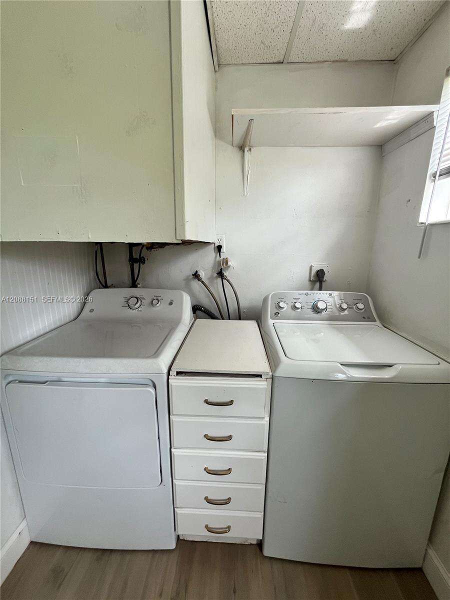 371 67th Ter, Pembroke Pines, FL 33023 - For Sale photo 23
